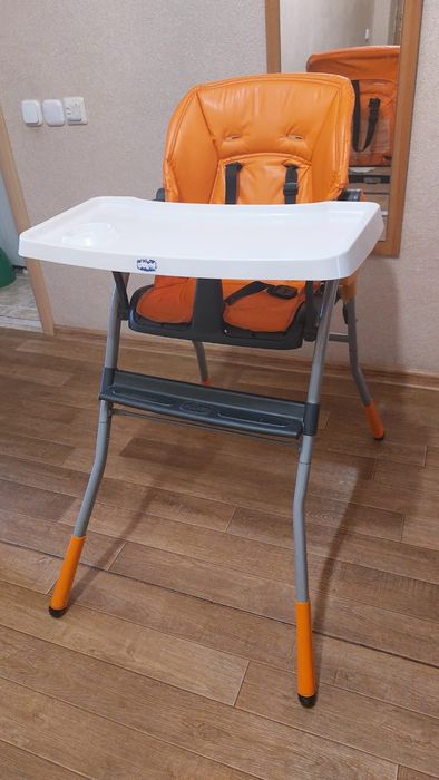 Столик детский Chicco
