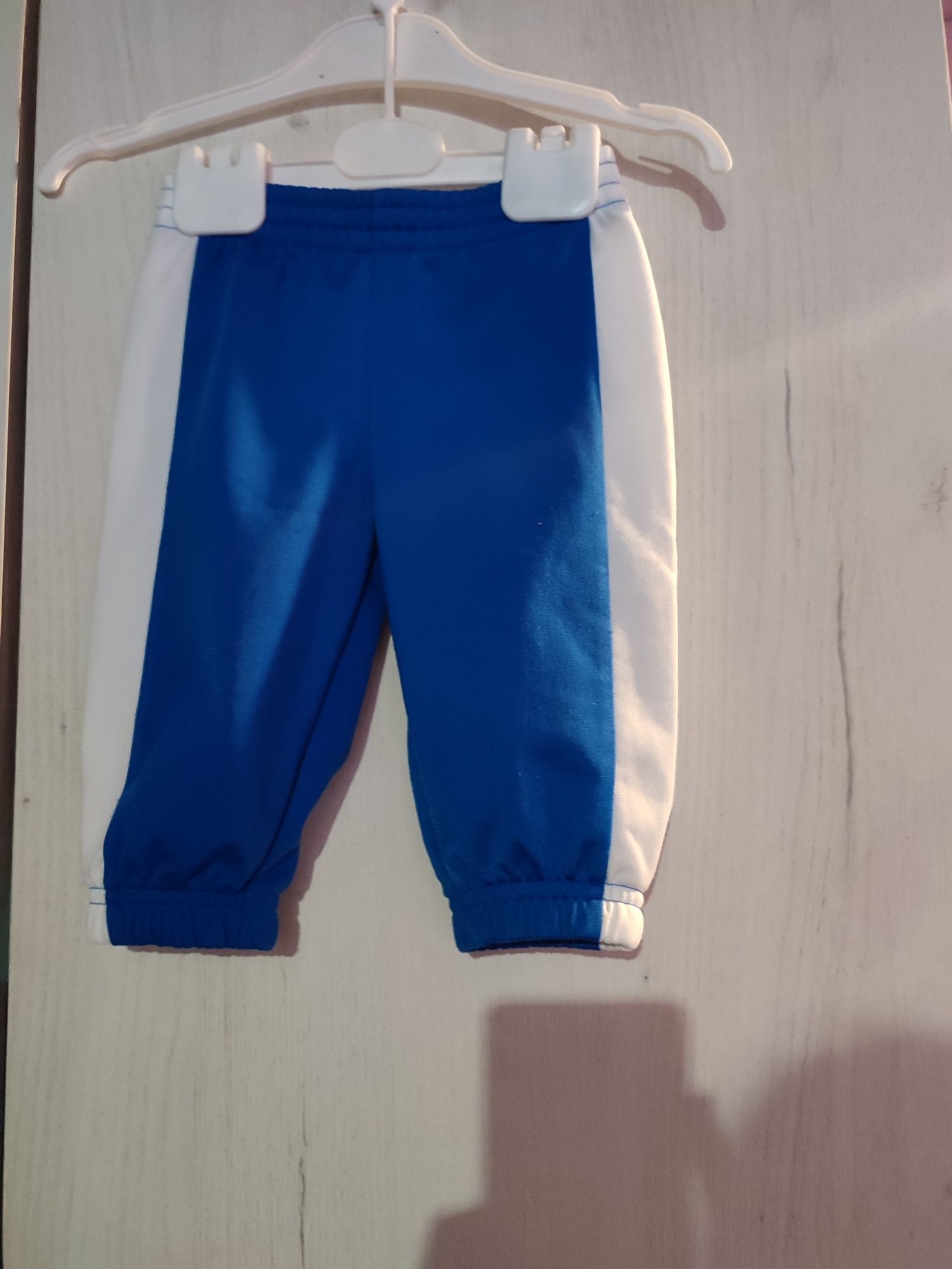 Pantaloni de trening bebe