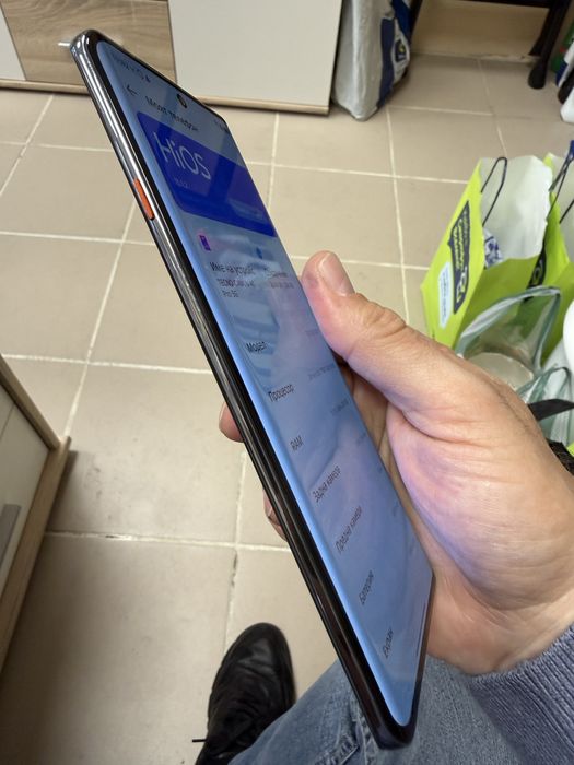 Tecno Camon 40 Pro 5G 12/256gb - без забележки