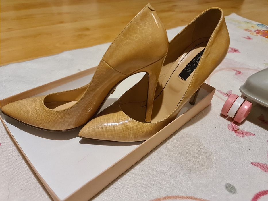 Токчета естествена кожа