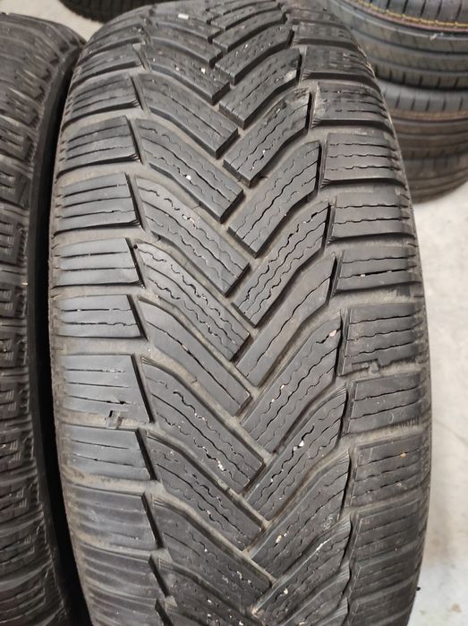 215/55/17 Michelin