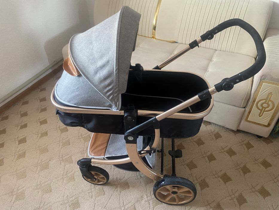 Каляска отличном состоянии