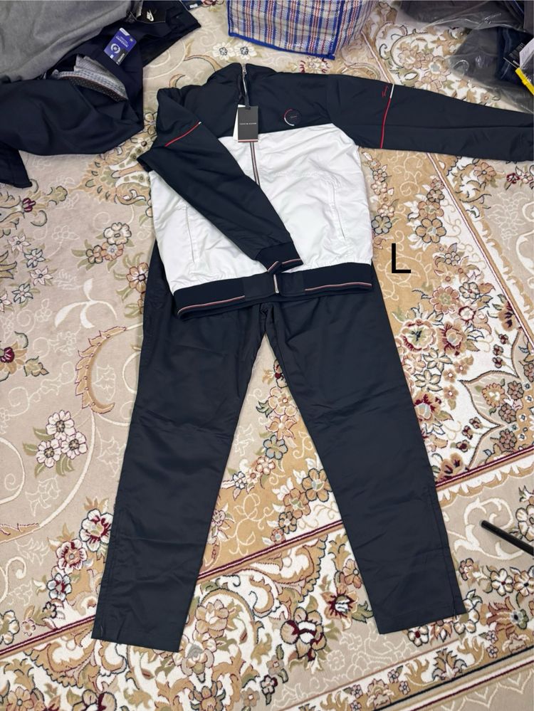 двойка TOMMI HILFIGER Размер:L