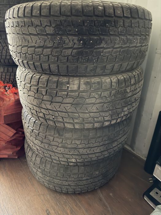 Продам шины липучка зимние