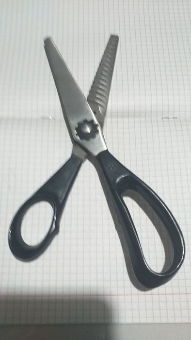 Ножницы зиг- заг