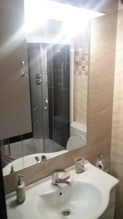 Inchiriez apartament