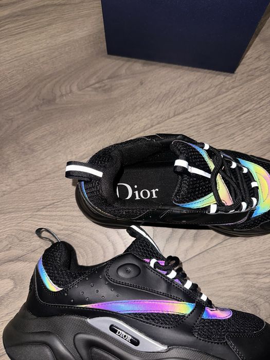Dior B22