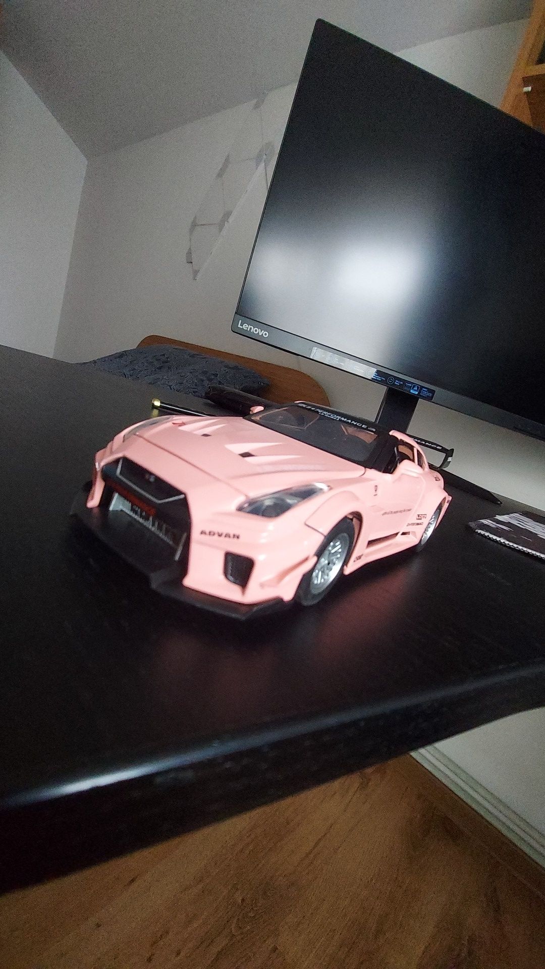 Nissan GTR R35 Liberty Walk 1:32