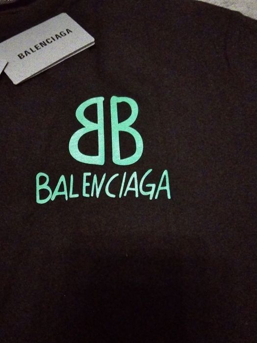 Tricou balenciaga
