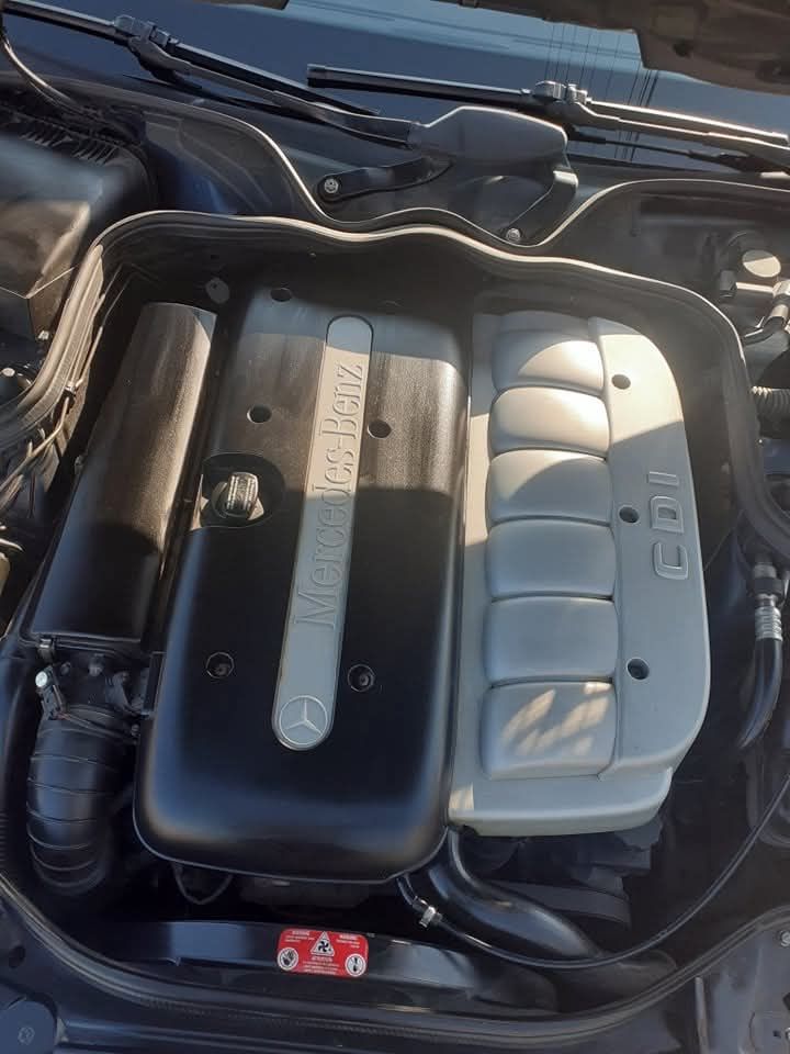 Mercedes E320 cdi 204