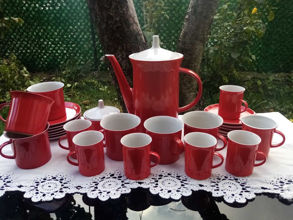 Лимитиран български сервиз за чай и кафе