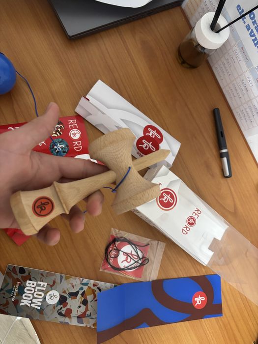 Kendama europe record plus mizu mc