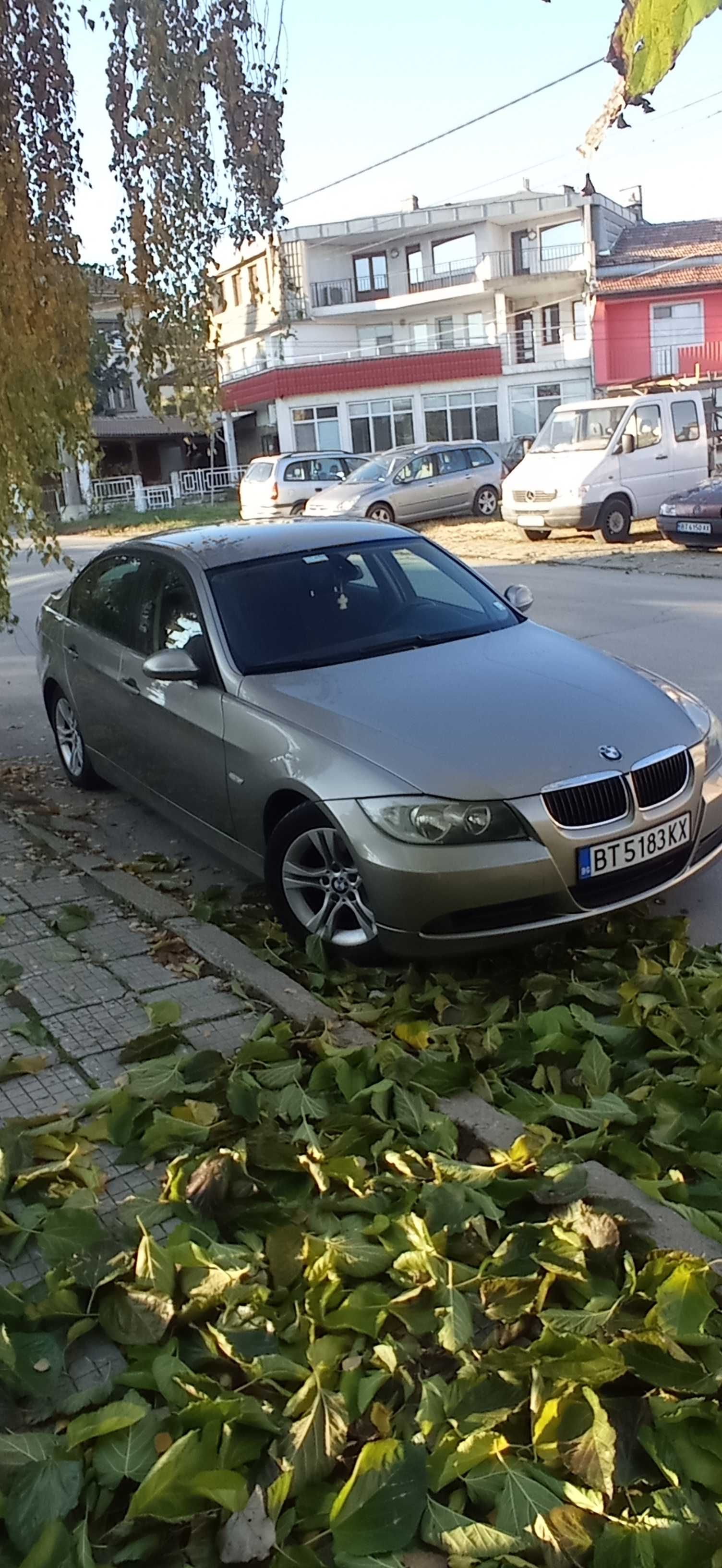 BMW 318_143 кс .