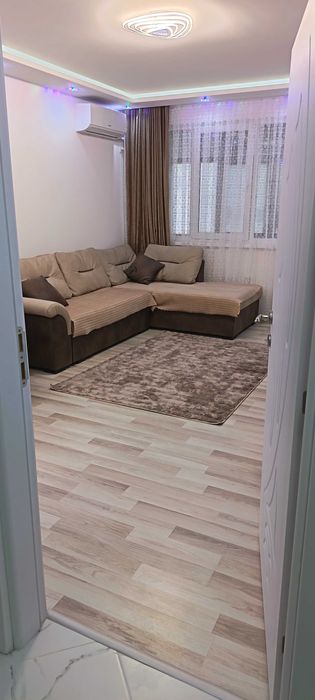 Апартамент Обзаведен