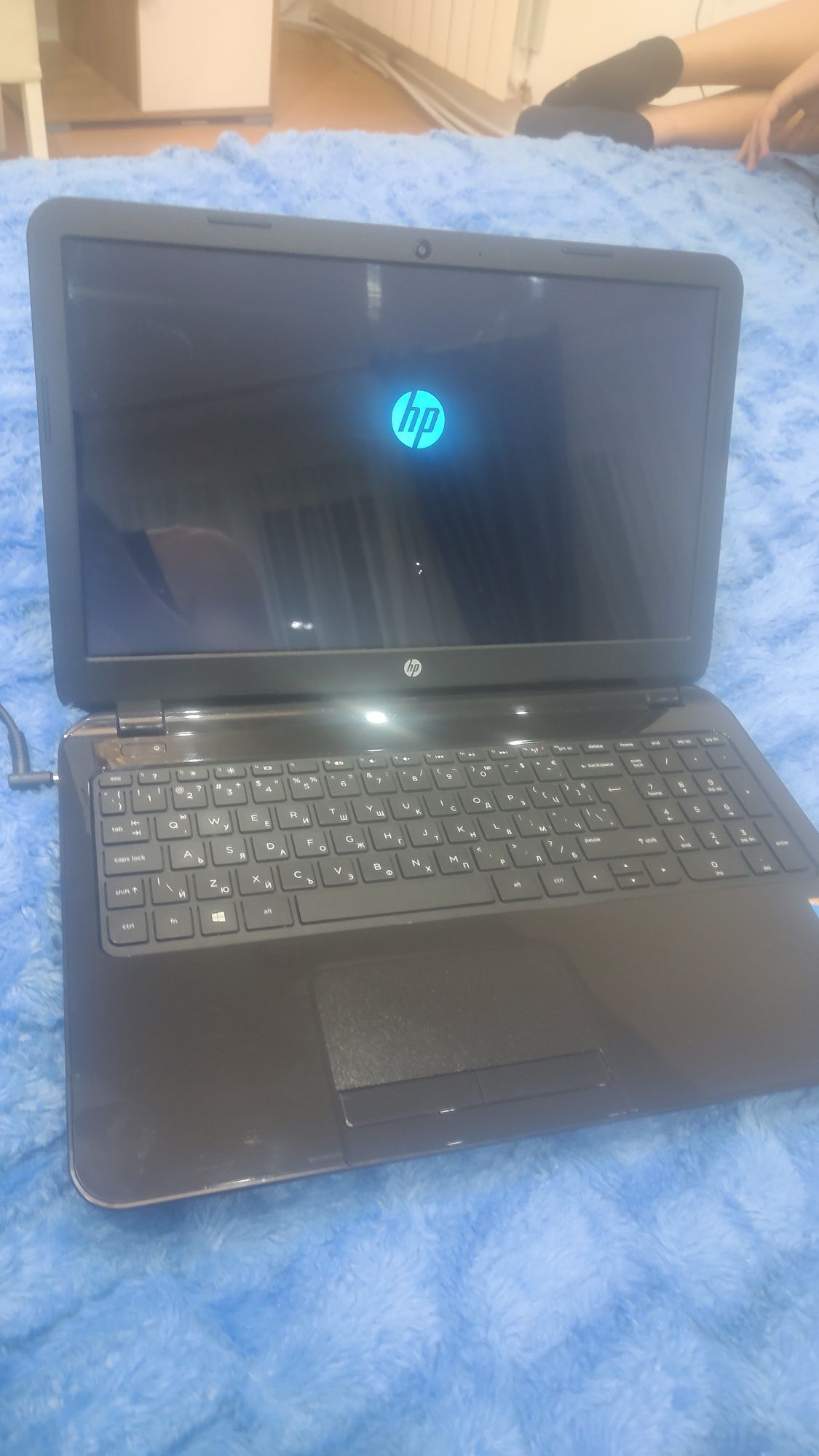 Продавам лаптоп HP