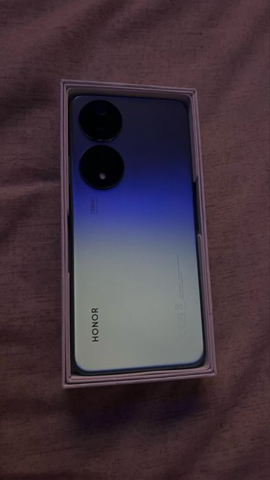 Смартфон Honor C70