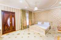 Hotel Samarqand Гостиница  Отель Mehmonxona Samarqandda joylashgan.