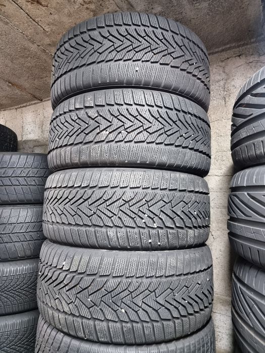 "Dot 22" 245/40/18 Uniroyal 4Броя: 700лв 8.5мм