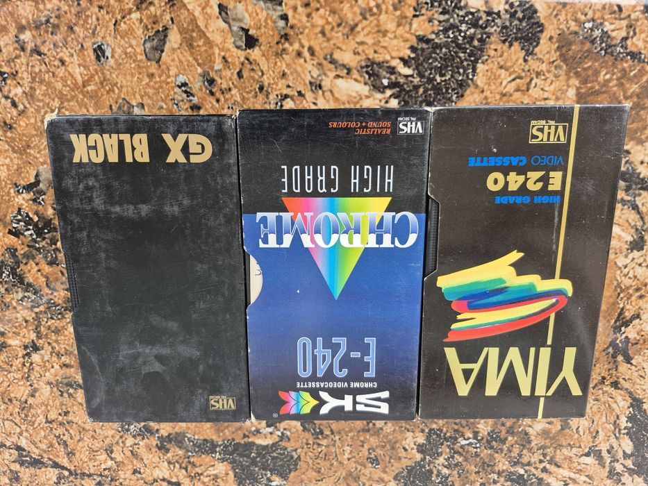 Vând 7 casete video VHS originale de la 180- 240 min.colectie de filme
