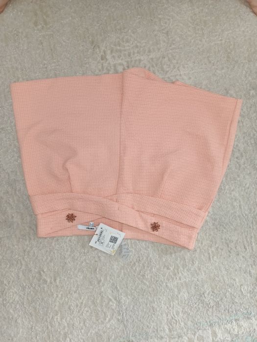 Продам шорты новые