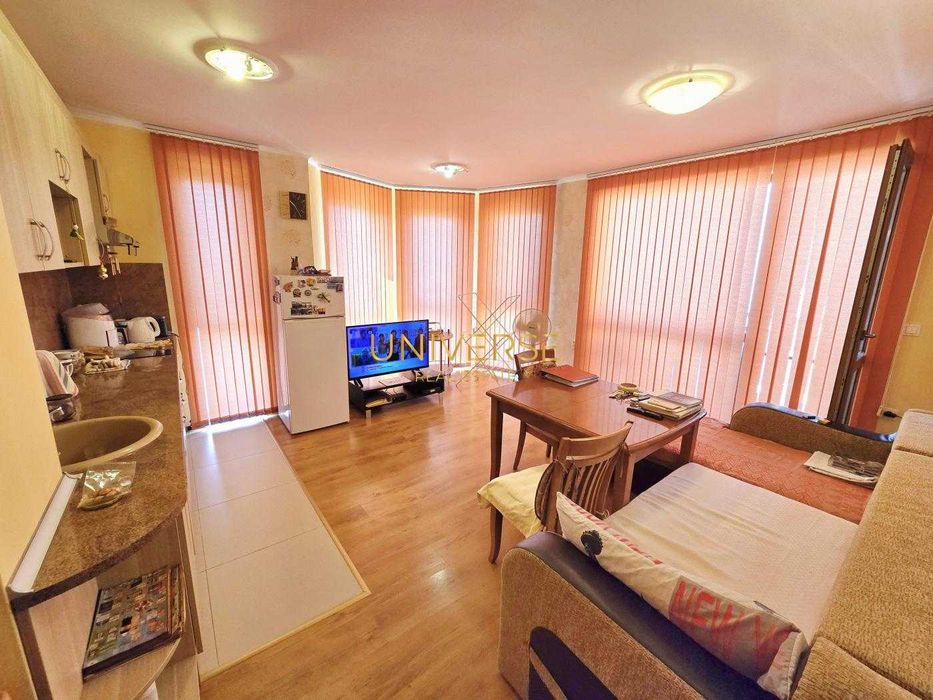 Продава се Двустаен апартамент в к.к. Слънчев бряг - 65 кв.м за 1231 €/кв.м - Снимка #3