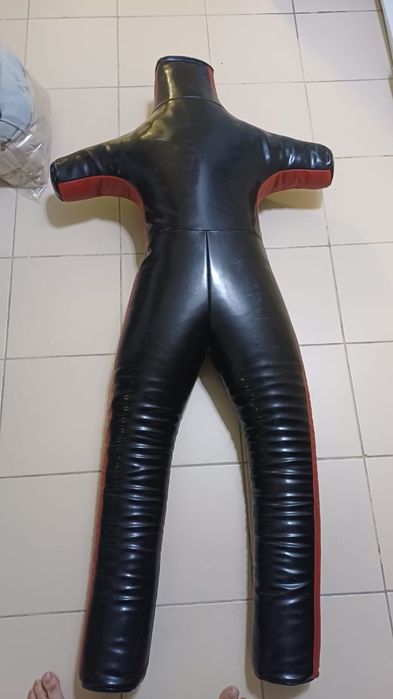 Продам маникен для борьбы