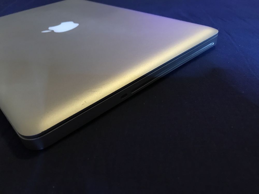 Macbook pro I5 2011