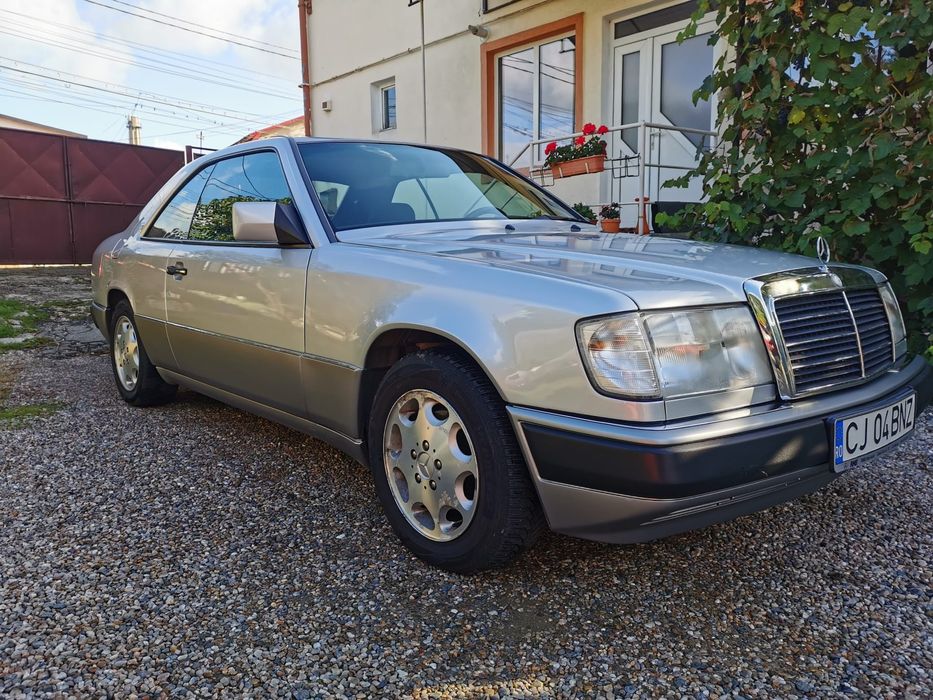 Vând Mercedes Benz w124 300CE coupe