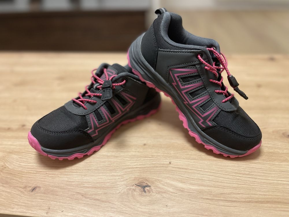 Adidasi trekking pentru copii Alpine Pro stare excelenta