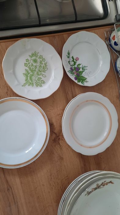 Тарелки для супа и десерта,порционные