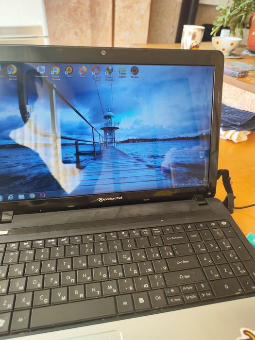 Продается ноутбук packard bell
