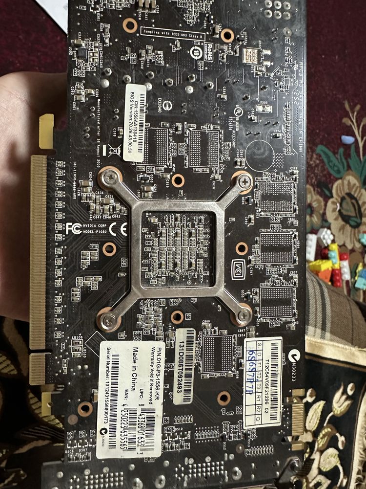 Продам видеокарту GTX 550TI
