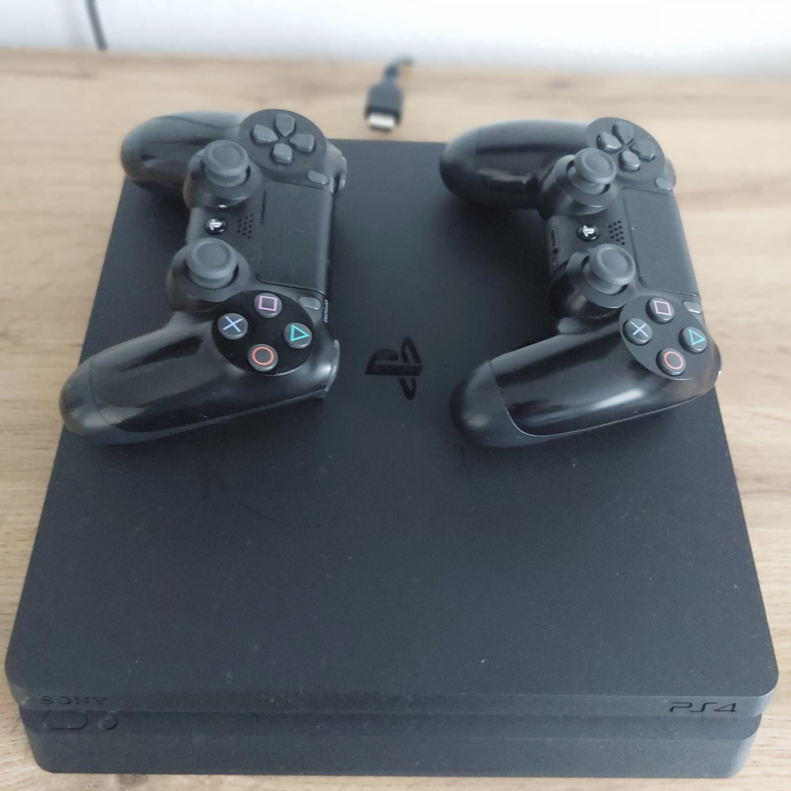 PlayStation 4, cu jocuri