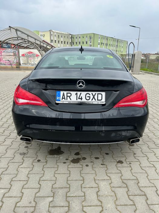 MERCEDES benz cla 180