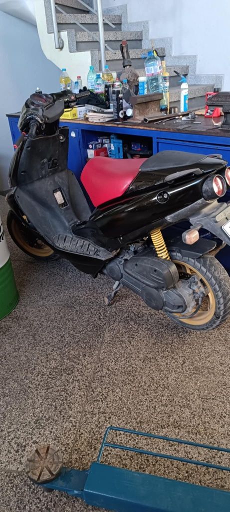 Aprilia sr Di-tech на части