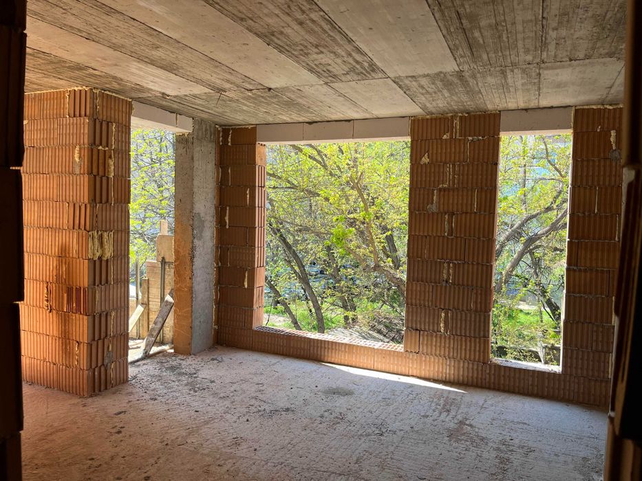 Продава се Тристаен апартамент в Пловдив, Мараша - 118 кв.м за 1967 €/кв.м - Снимка #1