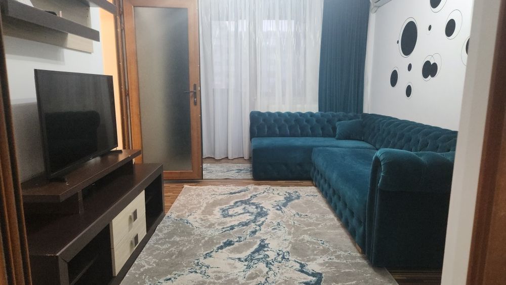 Apartament 3 camere de Inchiriat