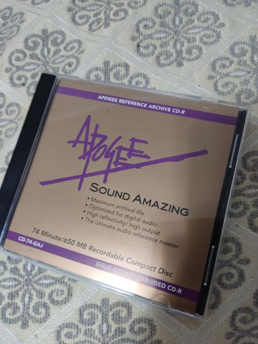 Продам 2 аудио СДР диска