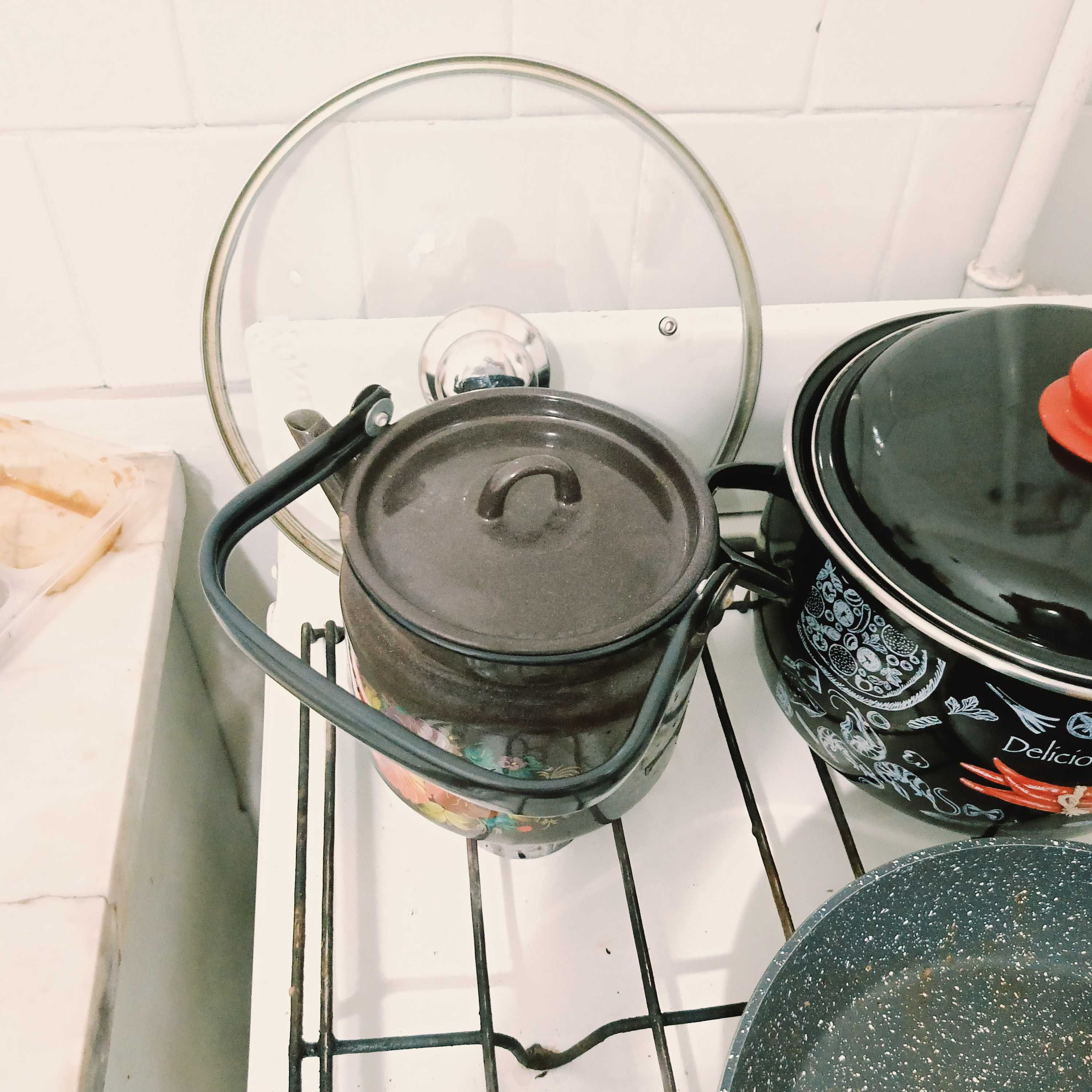 Продам посуду и кухонные принадлежности