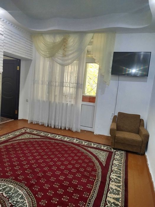 Продажа 1 комнатной квартиры на Навои на против 9 школы