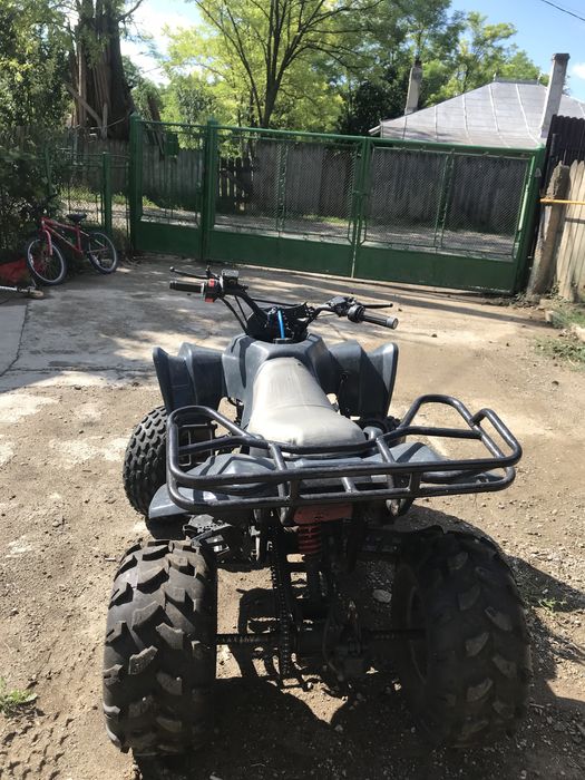 Vănd atv 125cc aproape în stare nouă