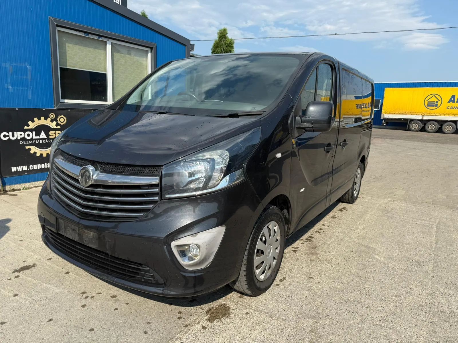 Dezmembrez / Dezmembrari / Piese Opel Vivaro B 1.6CDTI Bi-Turbo R9M 2014-2019