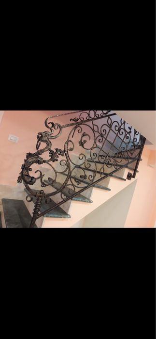 Scari pentru beci,balustrada fierforjat balcoane,porti,copertine,porti