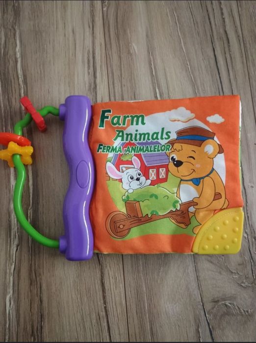 Cărticica interactivă/senzoriala bebelusi