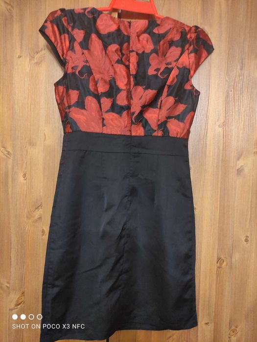 Платье женское новое, станция метро Москва