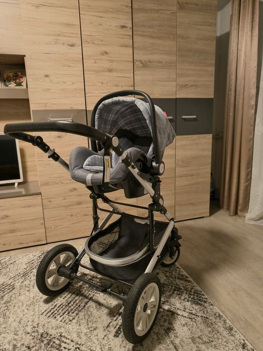 Carucior 3 in 1 Baby C.