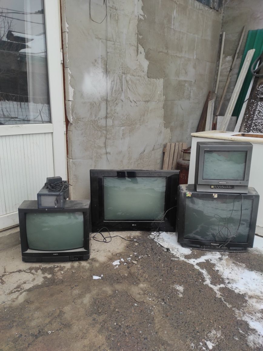Телевизоры разных моделей