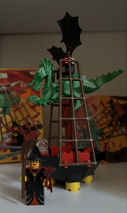 LEGO® 6037 Witch's Windship