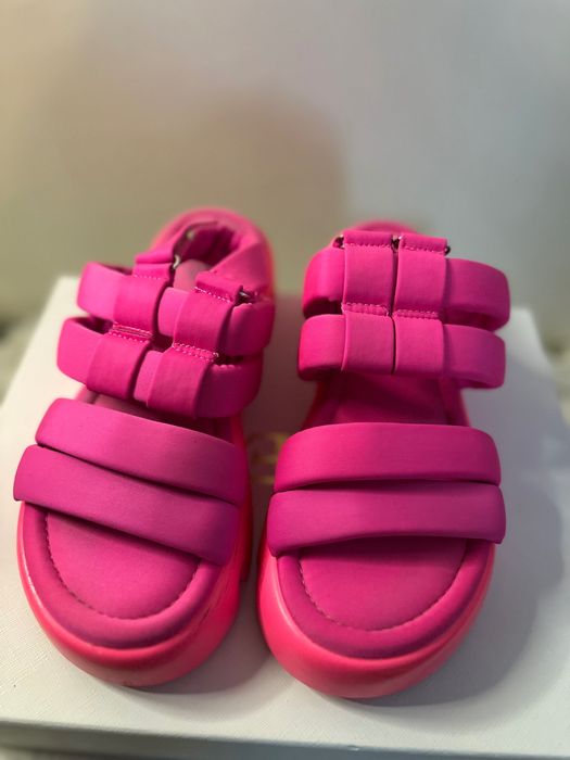 Барби удобни сандали