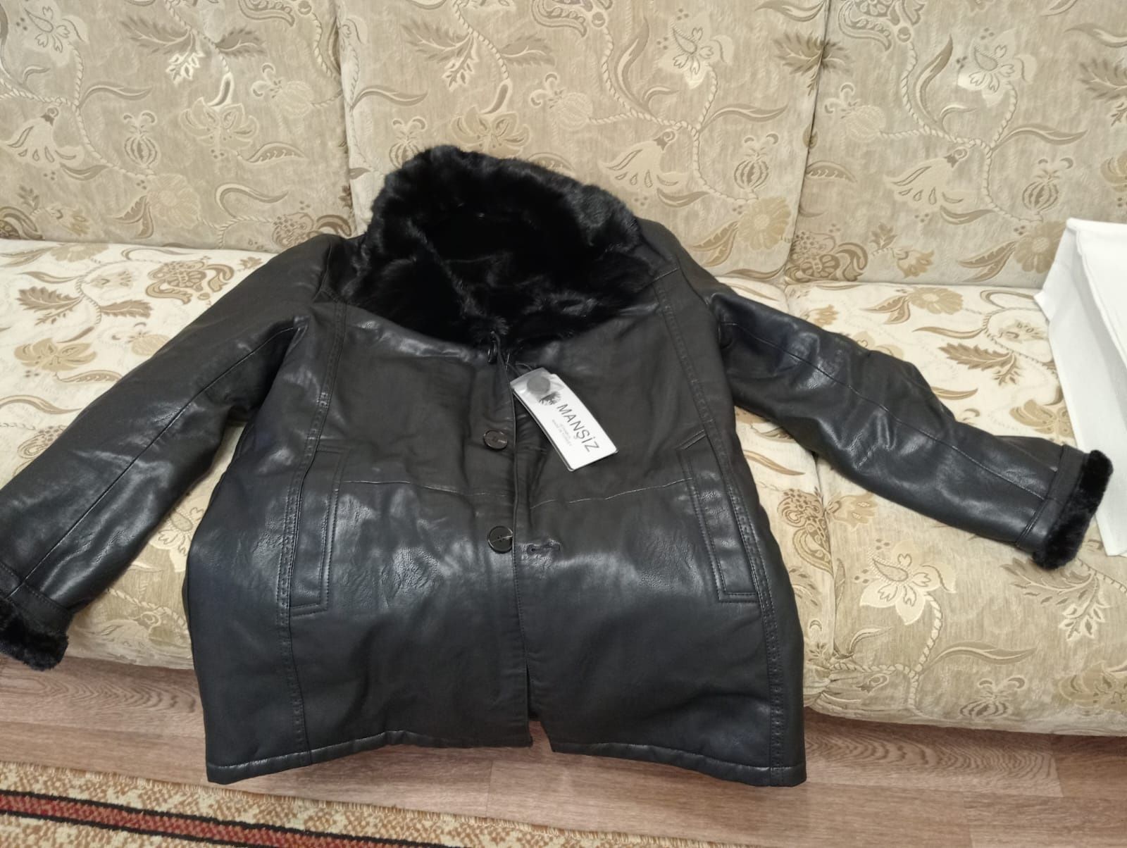 Продам мужскую дубленку
